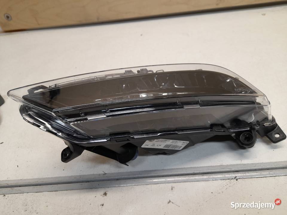 SEAT ATECA HALOGEN LEWY 5F0941701D Goleniów
