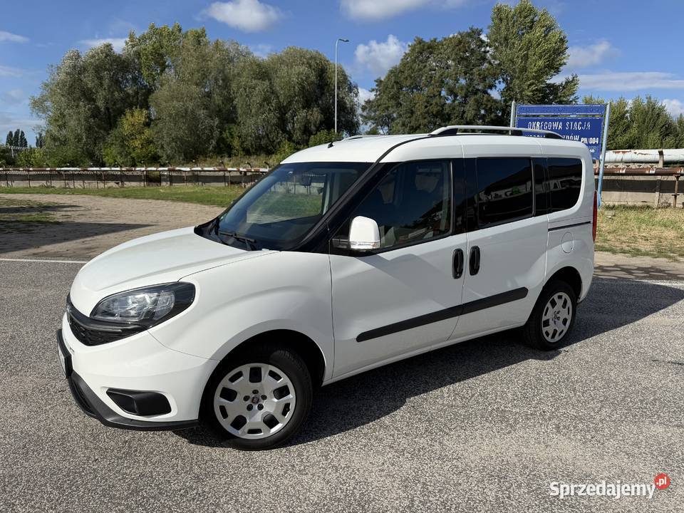 Fiat Doblo 14 BENZYNA Zarejestrowany Długie ESP