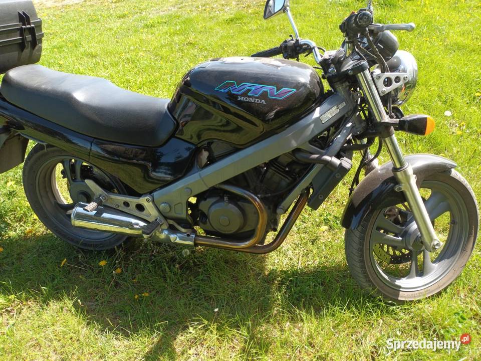 Honda NTV Mława