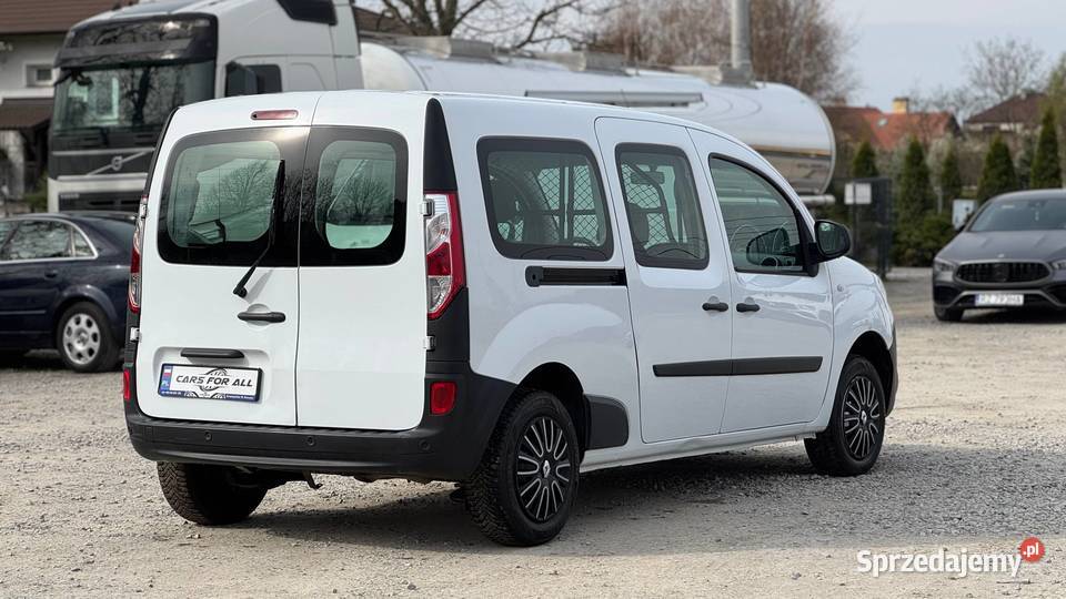RENAULT KANGOO EXPRESS 15 BLUE dCi 95 MAXI nieuszkodzony Rzeszów