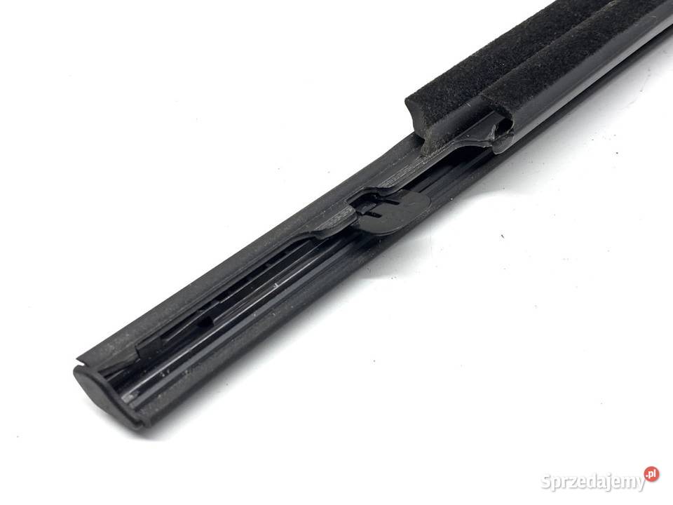 LISTWA ZGARNIAJĄCA PRZÓD LEWY LEXUS LBX