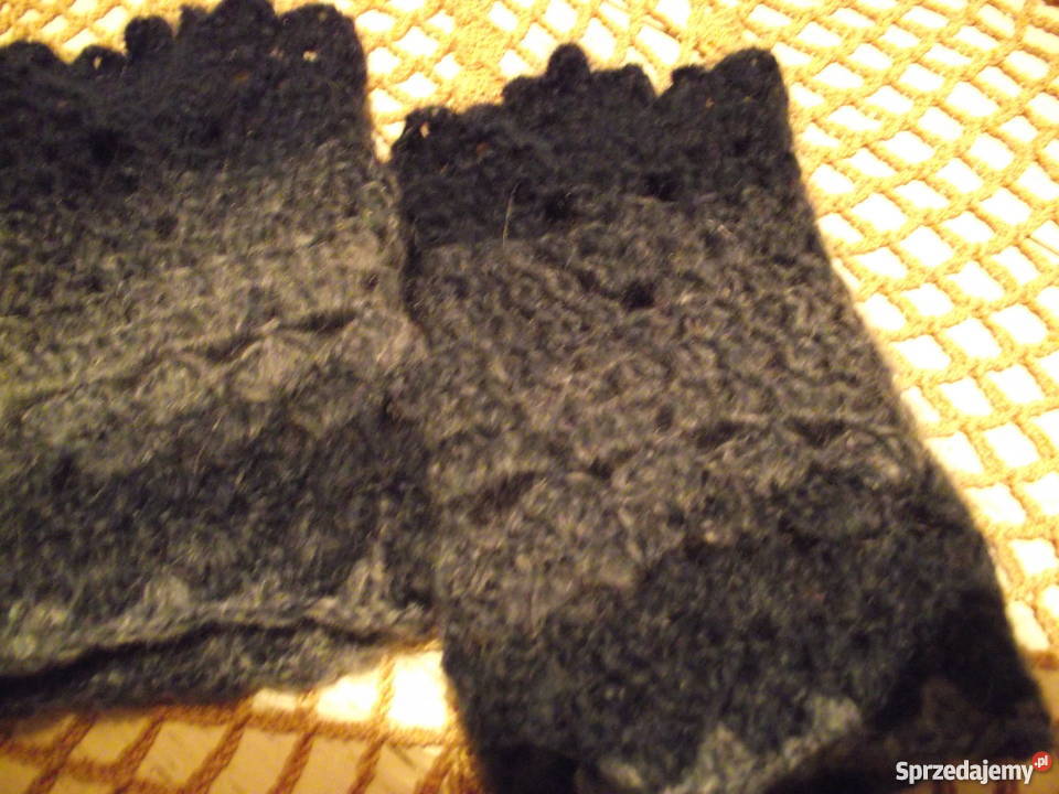 CIENIOWANA CZAPECZKA I MITENKI wielkopolskie sprzedam