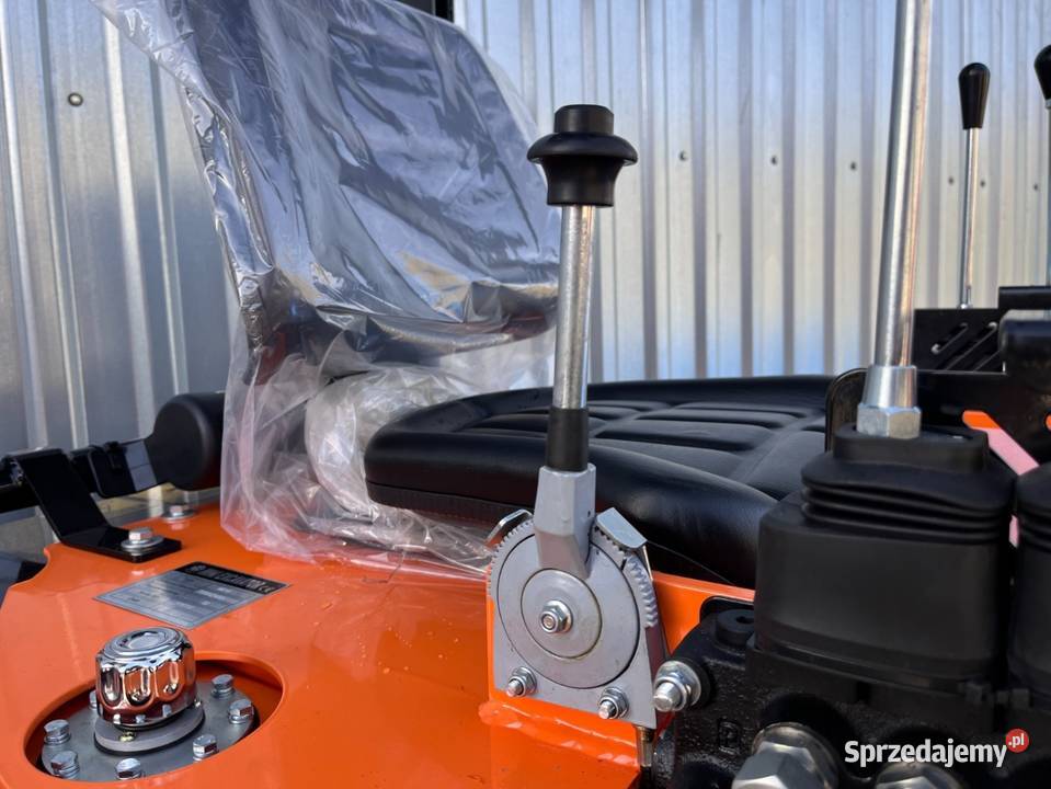 Koparka SANKO ME15 Małuszyn