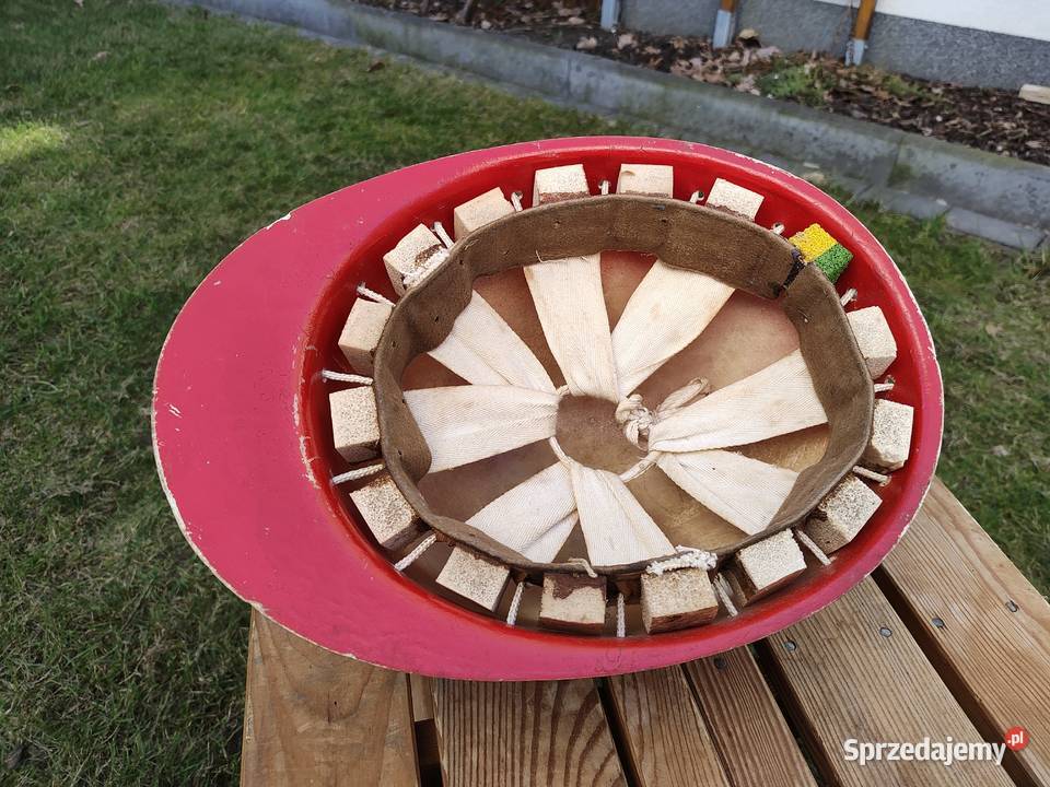 Stary kask PRL Wołomin