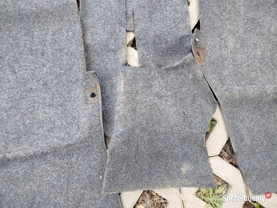 Wykładzina fiat 126p dywaniki maluch Pozostałe Golcowa