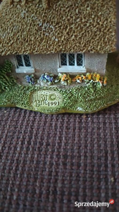 Kolekcja Starych domków ozdobnych