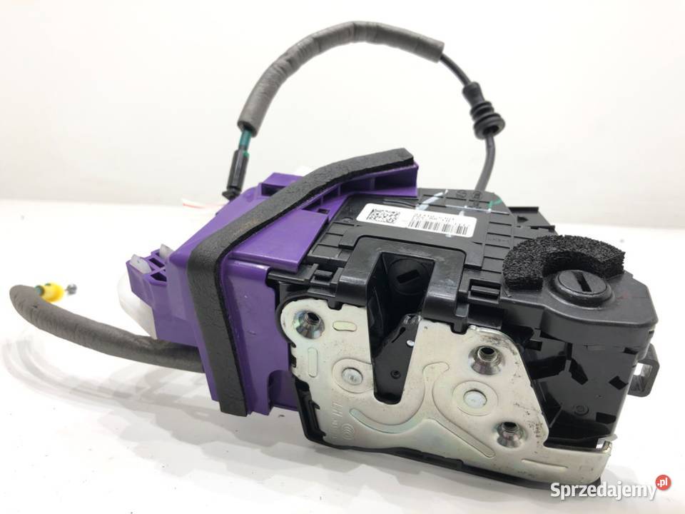 ZAMEK DRZWI LEWY TYŁ HYUNDAI i30 Kombi