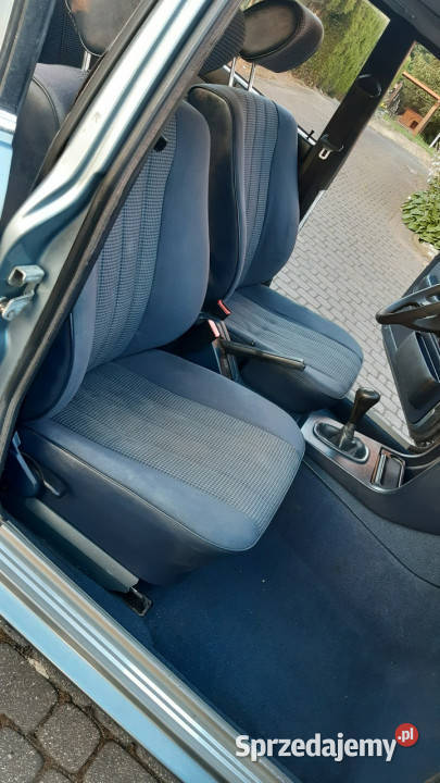 BMW 518 BMW 5er 518i E28 19811987 Bachowice