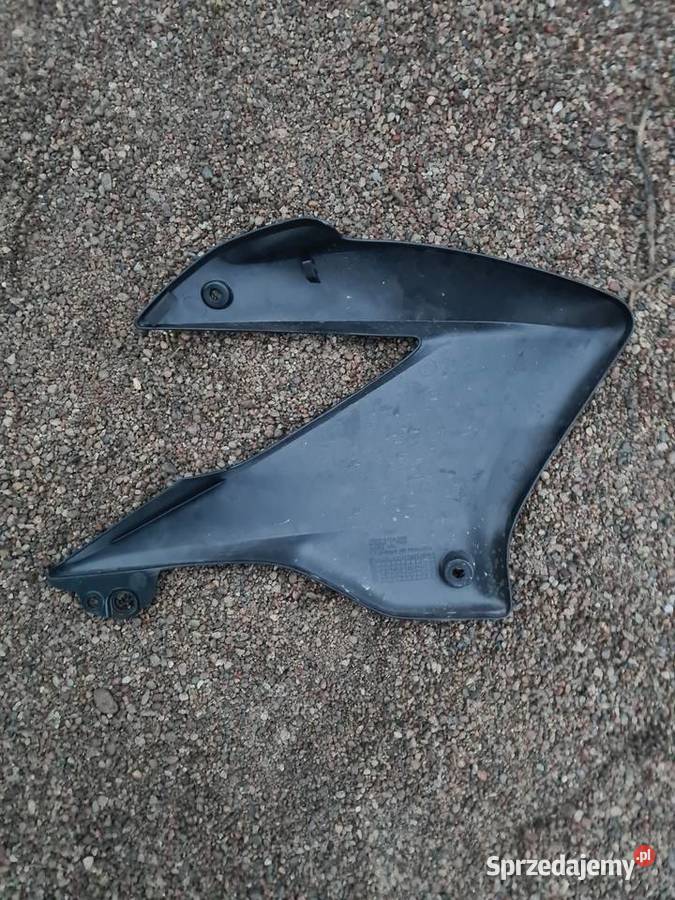 Honda xr 125 boczek owiewka plastik