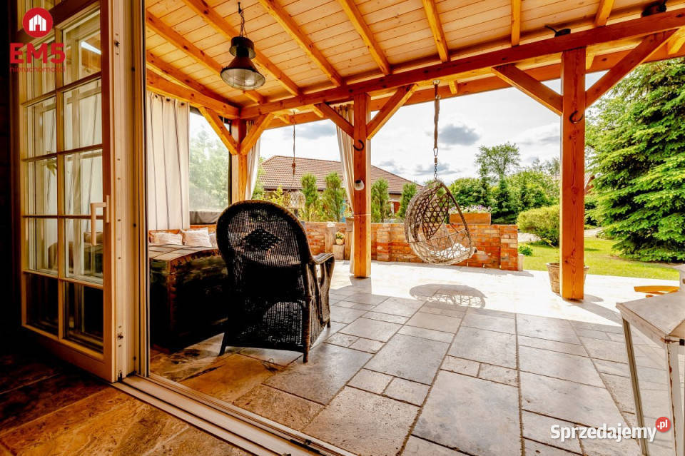 sprzedaży domu Budy 280m2