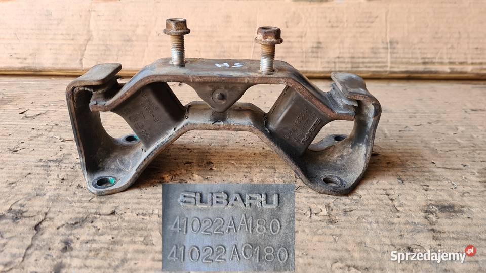 Subaru Forester 3 SH poduszka łapa środkowa