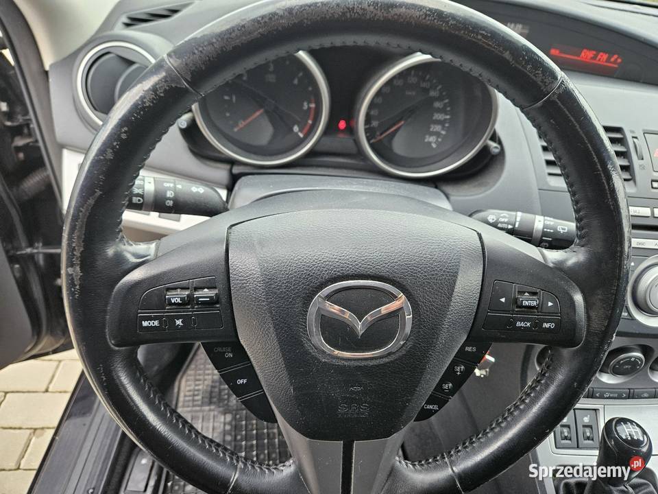Mazda 3 BL 2009r 16 diesel 109 światła do jazdy dziennej Maszków