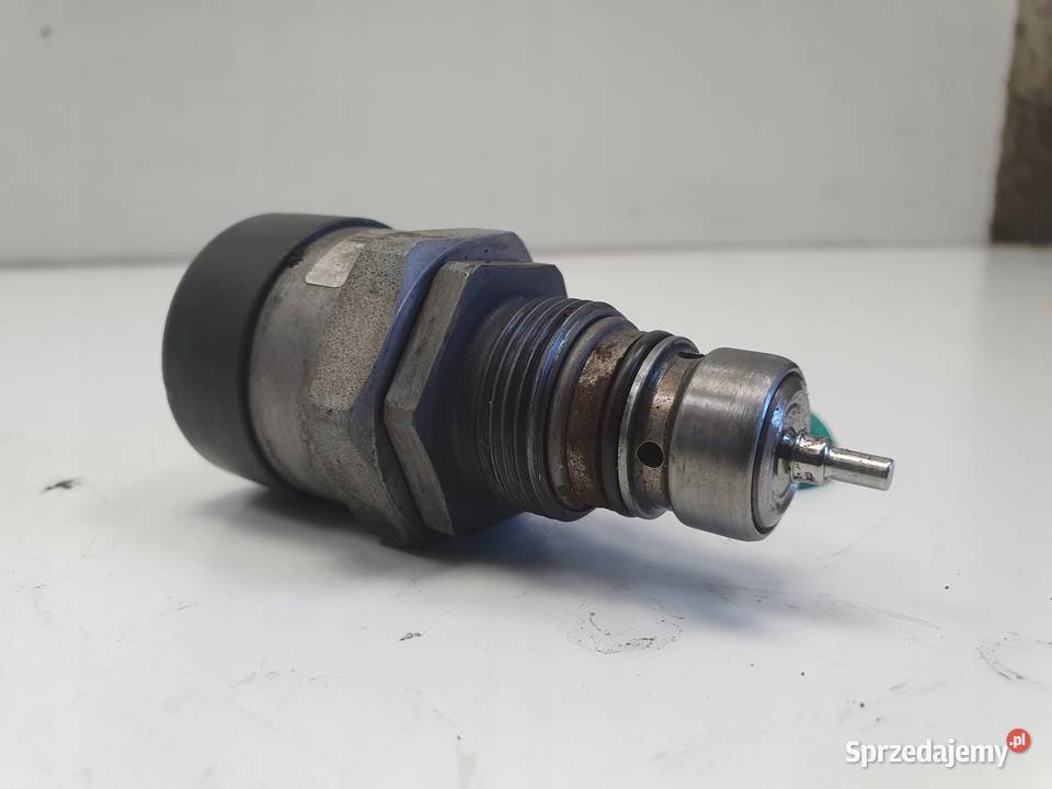 Volvo V70 III XC70 II 24 D5 CZUJNIK PALIWA zawór Chełm