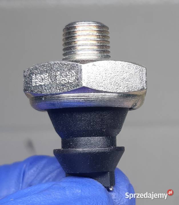 CZUJNIK CIŚNIENIA OLEJU VW GOLF II JATA II Części Mielęcin sprzedam