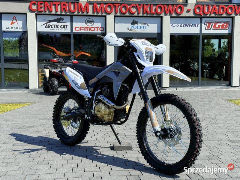 CROSS ASIX XB83 250 2118 Kolor Brązowy