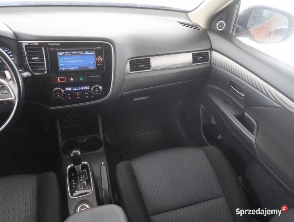 Mitsubishi Outlander 20 hak Bielany Wrocławskie