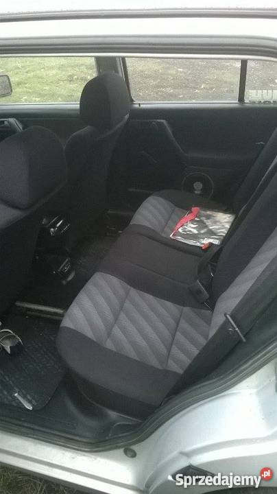 VW GOLF III 19 TD front Vento