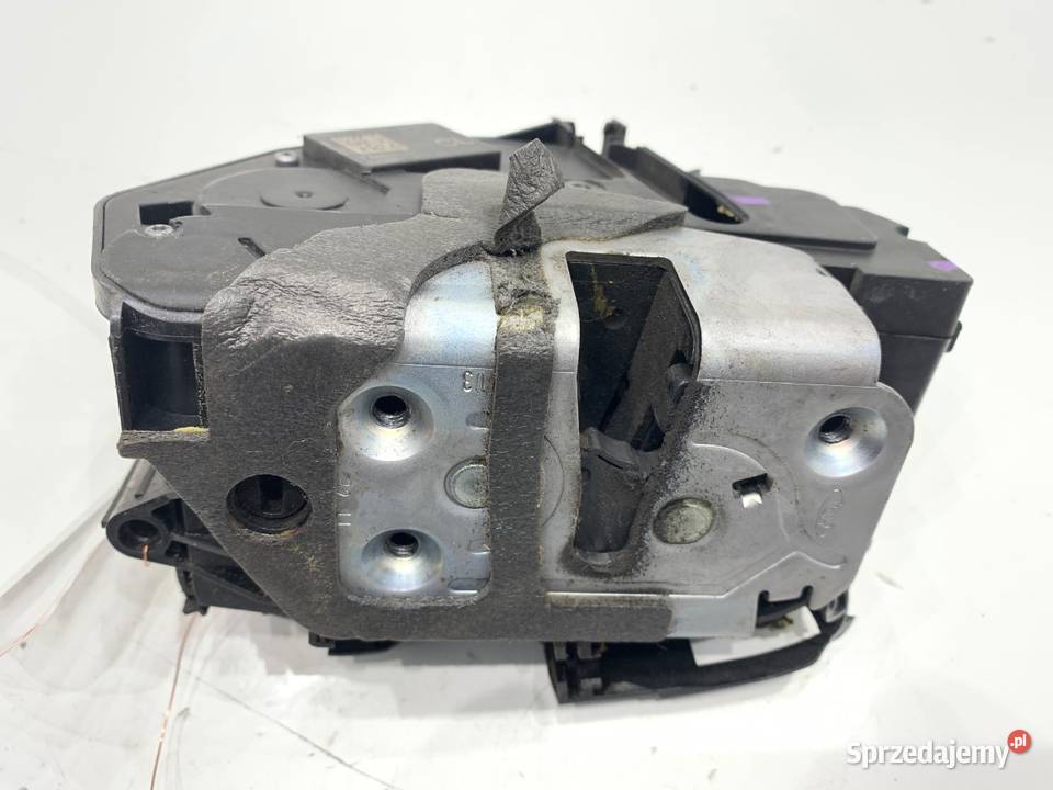 ZAMEK DRZWI LEWY PRZÓD FORD FIESTA MK7 Hatchback osobowe