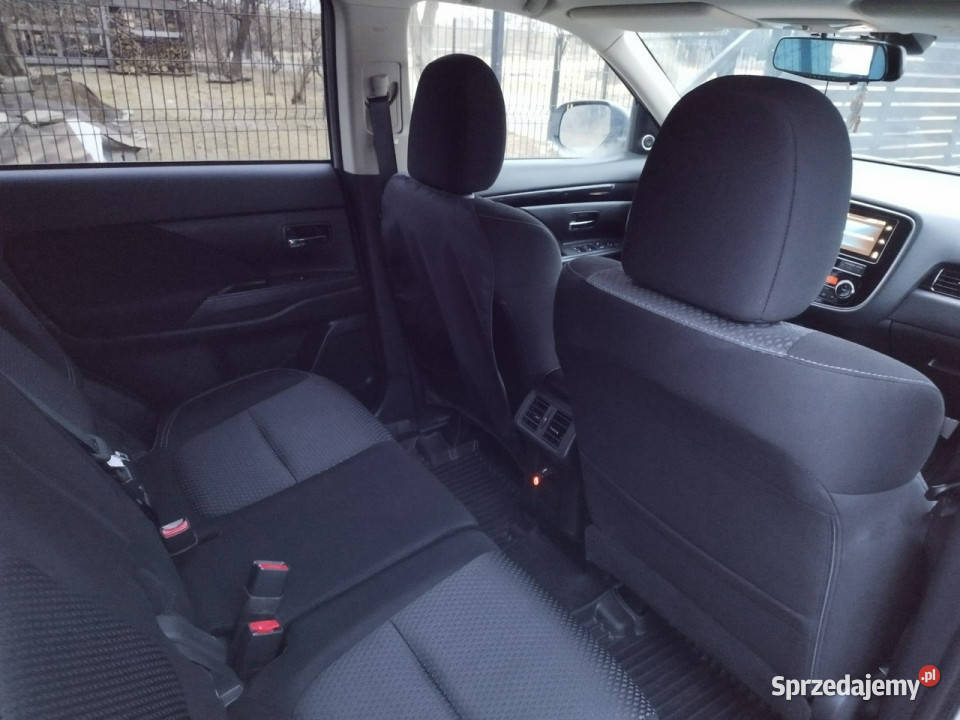 Mitsubishi Outlander Krajowy stan silnik napęd 4x4 Skawina