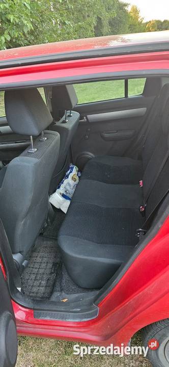 Suzuki Swift 13 benzyna benzyna