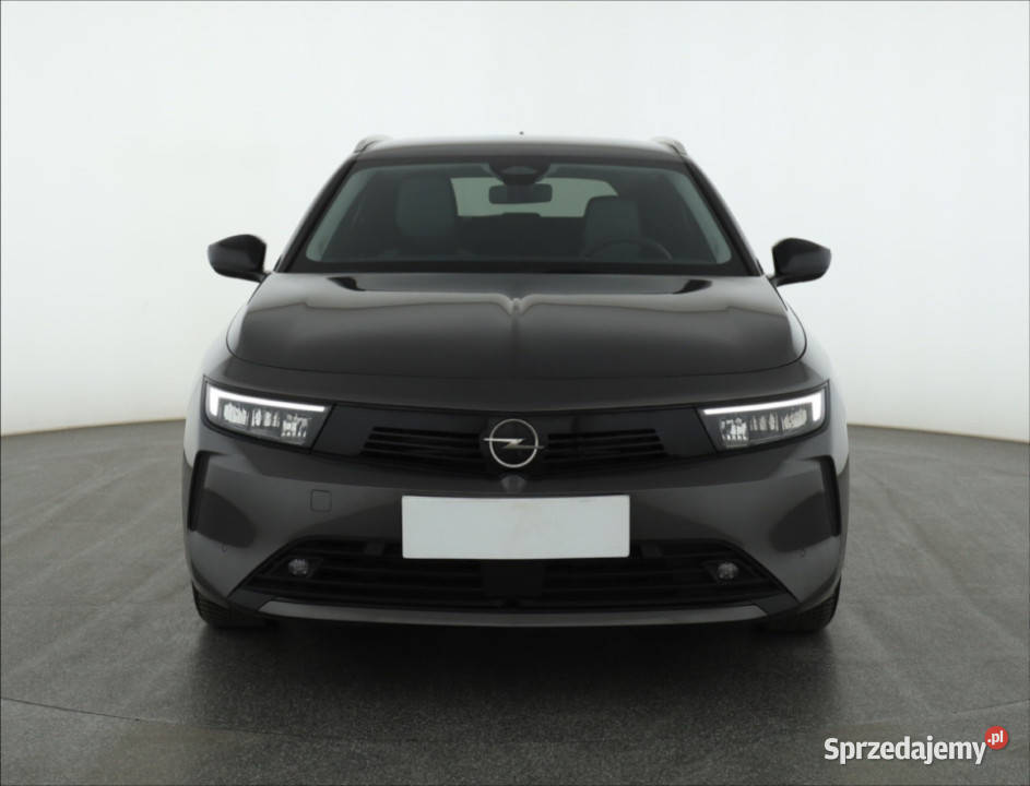 Opel Astra 12 Turbo asystent pasa ruchu