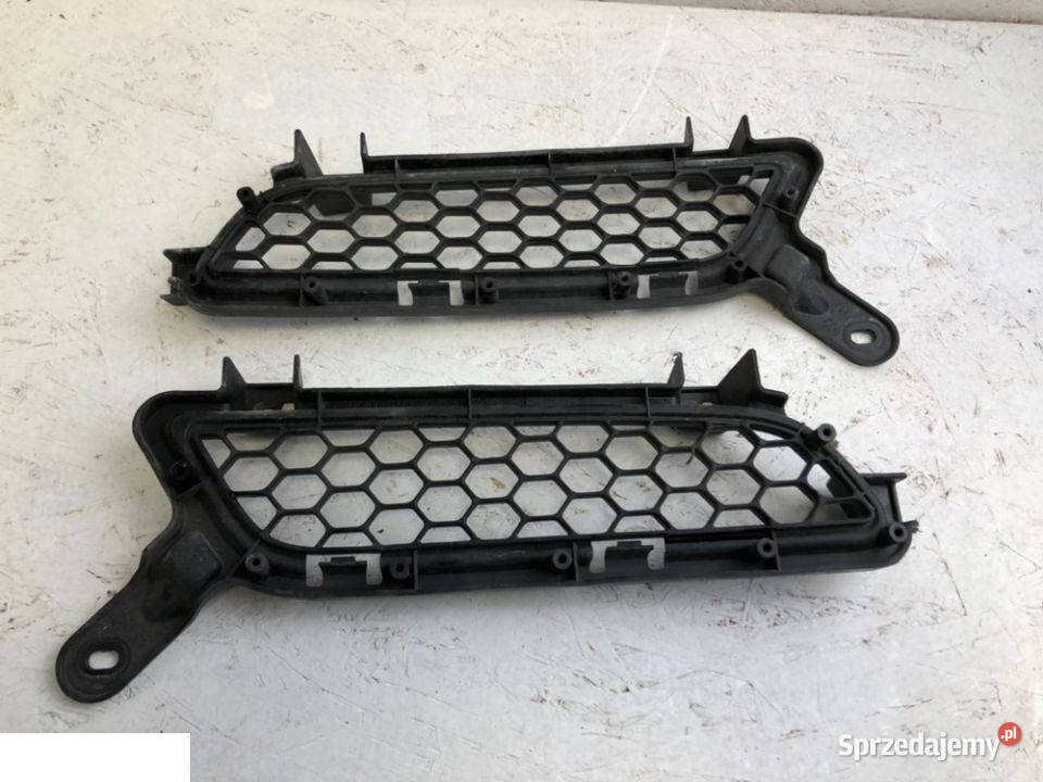 Mitsubishi Lancer X 2008 kratki atrapy lewa Karoseria Części samochodowe Kozubszczyzna