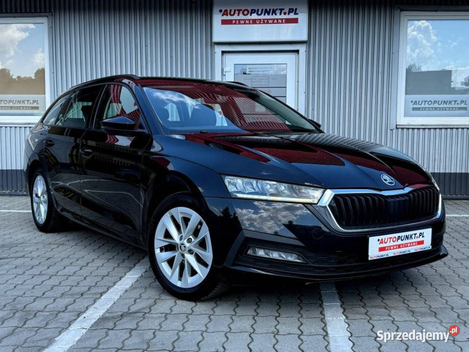 Skoda Octavia 2022r Salon Fvat 23 Bezwypadkowy Rok produkcji 2022 Rzeszów