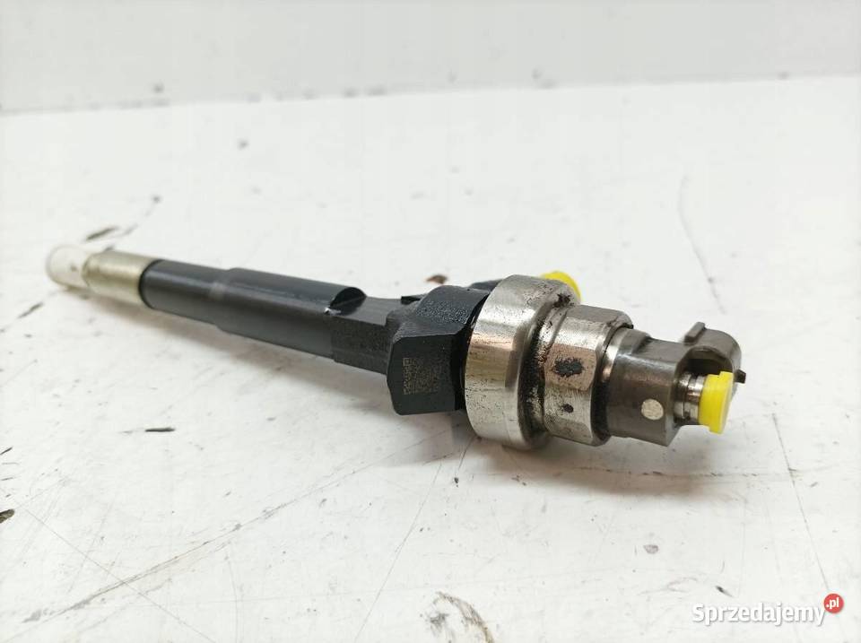 WTRYSKIWACZ 55567729 17 CDTI Opel Astra IV 2009