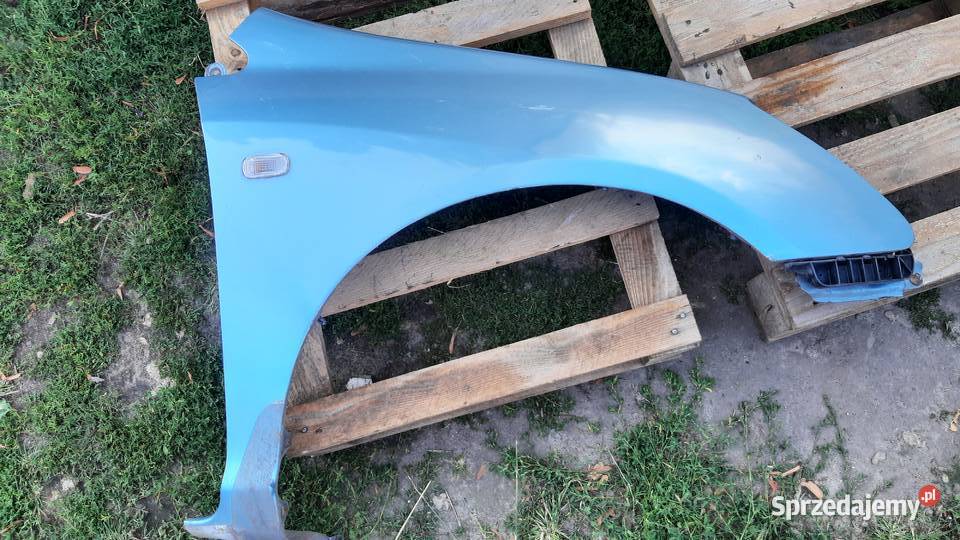 błotnik prawy lewy Honda Civic VII 0004 przed osobowe Dębno