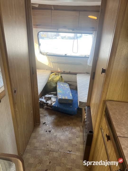 Przyczepa 89r zarejestrowana opłacona do remontu