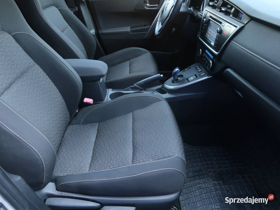 Toyota Auris Hybrid benzyna+LPG lubelskie Lublin