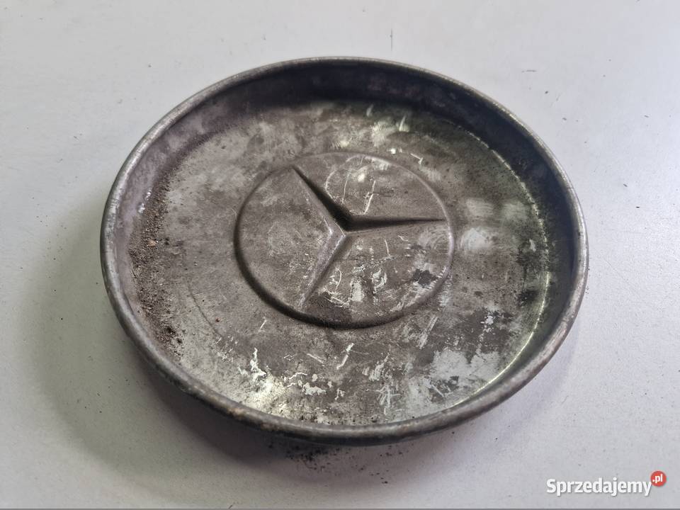 Kołpak metalowy dekielek stary mercedes Akcesoria wielkopolskie Turek