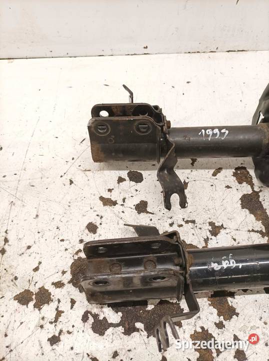 AMORTYZATOR PRAWY LEWY PRZÓD KPL 10 SCE Dacia