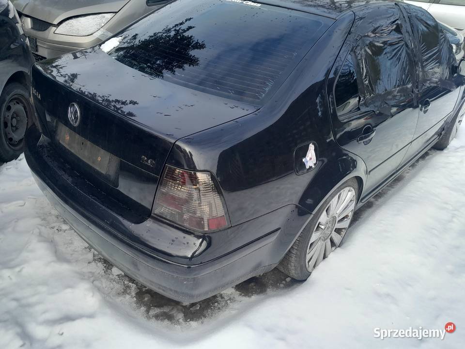 VW Bora 20 benzyna 116 GAZ sedan z de alu MAM Rok produkcji 2000 Szamotuły