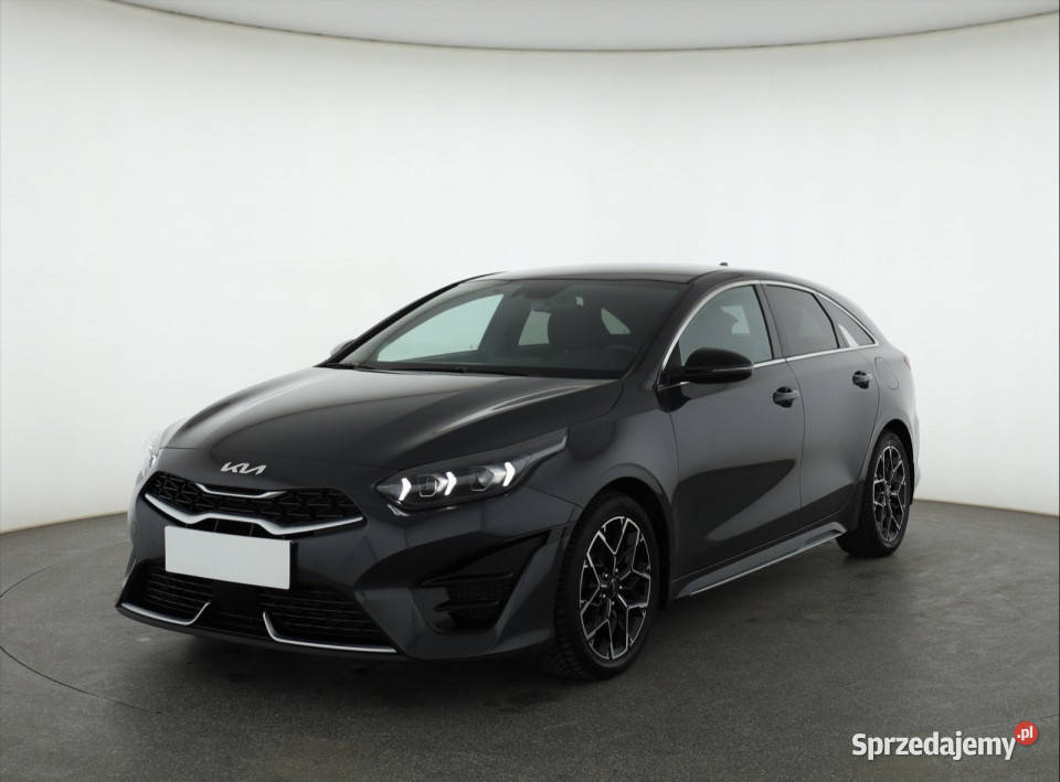 Kia ProCeed 15 TGDI automatyczna