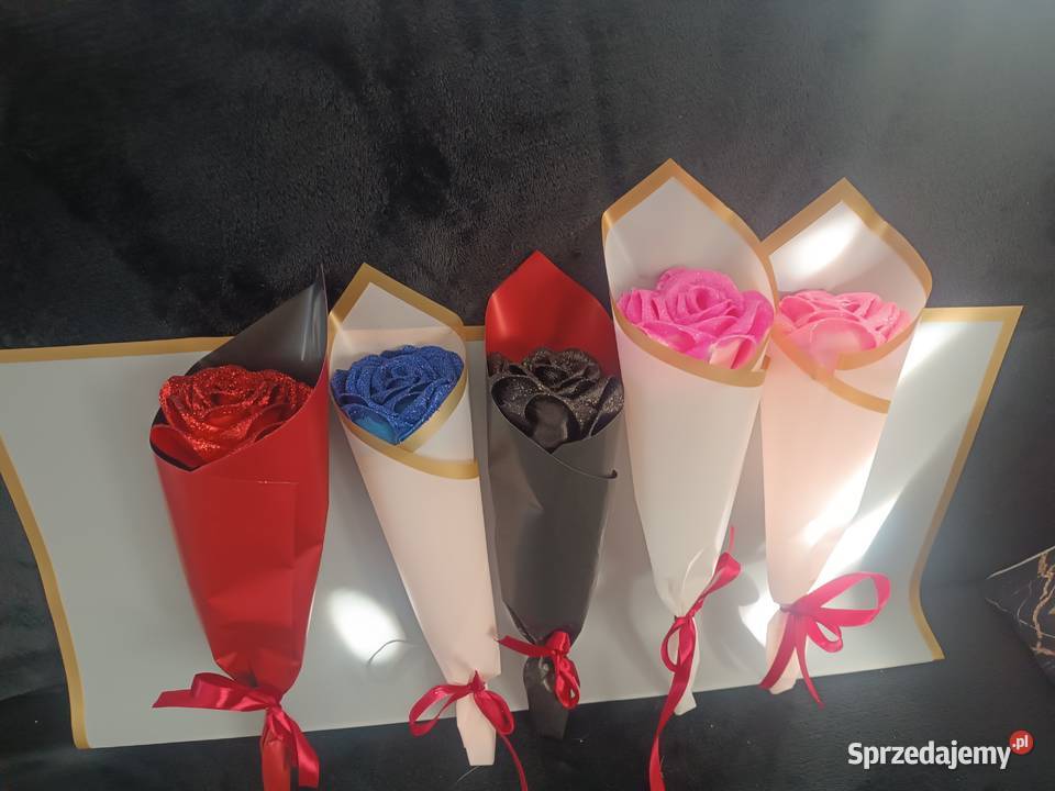 Róża wieczna ze wstążki Kompozycje kwiatowe Mielec