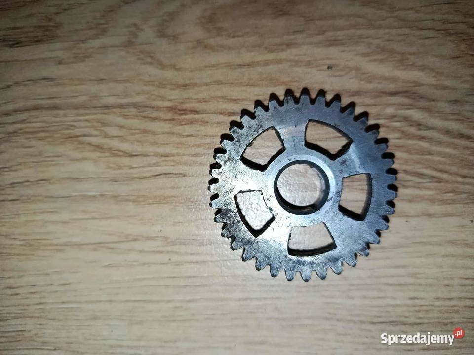 Zębatka tryb pierwszego biegu WSK
