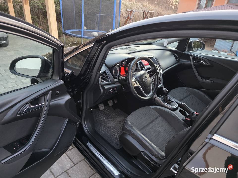 Opel Astra j 14 turbo LPG sedan 2017 r Olkusz