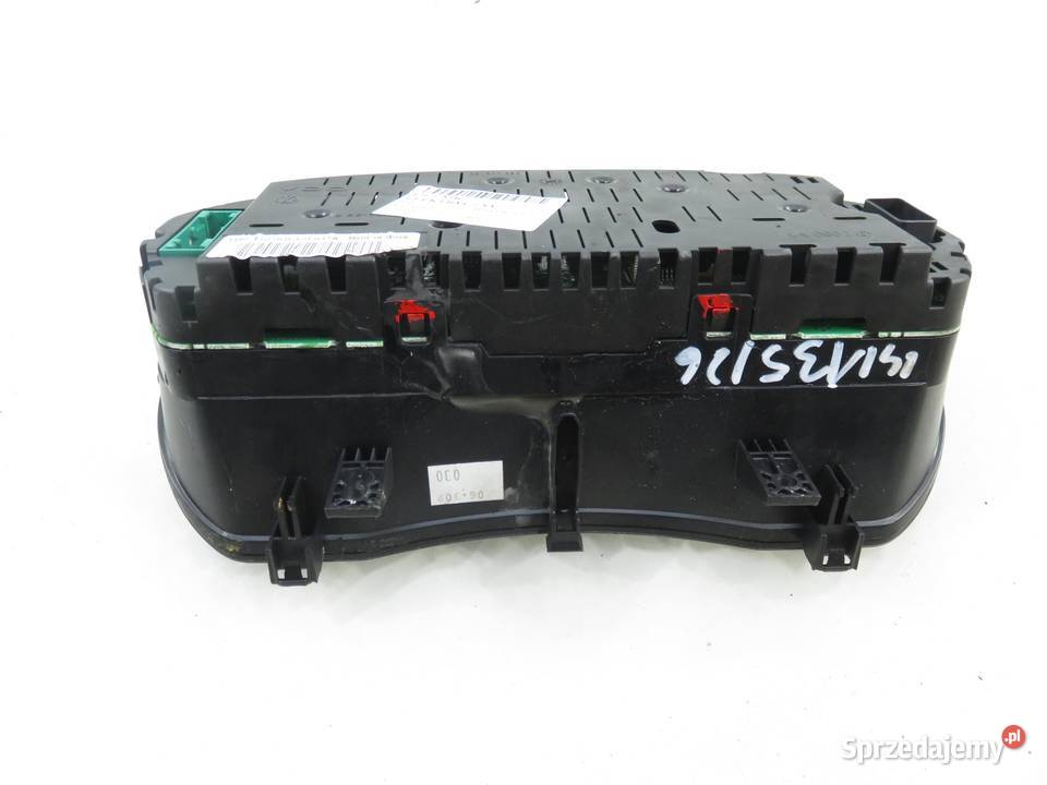 LICZNIK VW POLO IV 9N 12 6V 6Q0920804