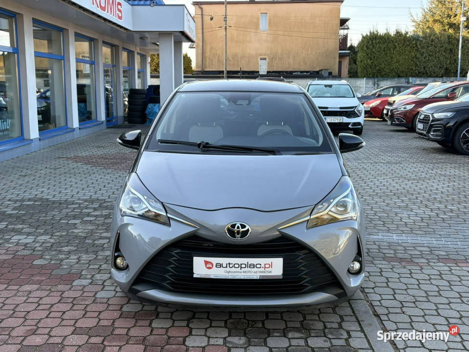 Toyota Yaris PremiumLift KameraNavi Gwarancja komputer pokładowy Tarnowskie Góry