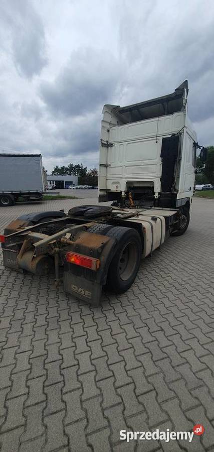 Syndyk sprzeda samochód specjalny pomoc drogowa Karczew