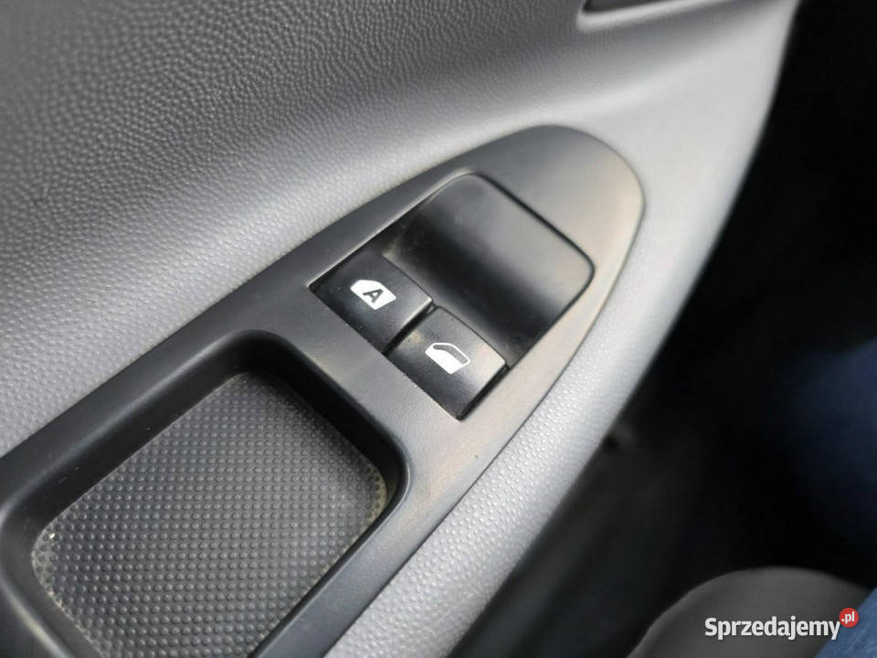 Citroen Jumpy 16 HDI 90 El Szyby Dwa Klucze Hak Słupsk