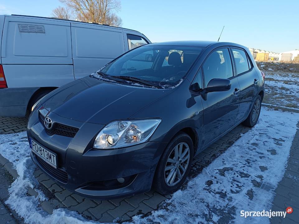 Toyota Auris 2009 16 benzyna 132 isofix