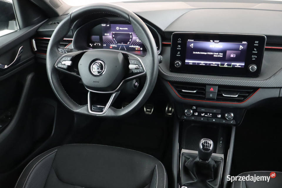 Skoda Scala 10 TSI asystent pasa ruchu Scala śląskie Zabrze