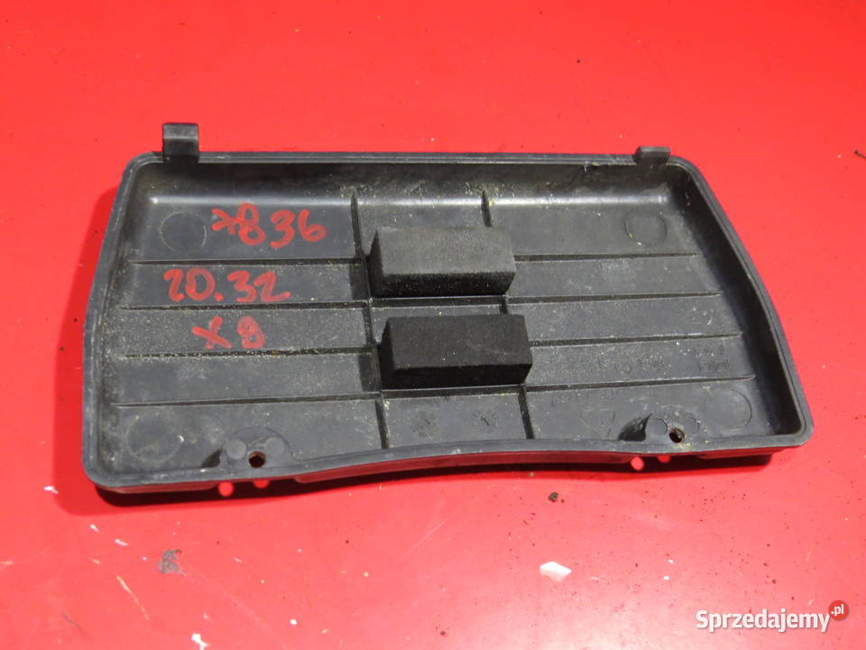 PIAGGIO X8 125 200 250 narzędziowka klapka Warszawa