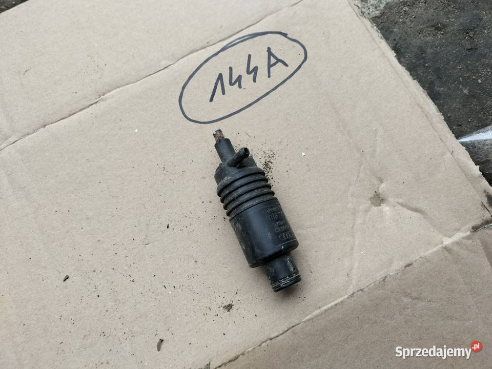 Pompka spryskiwaczy Audi A6 C4 100 80 90 B4 80B4 Kamień-Kolonia sprzedam