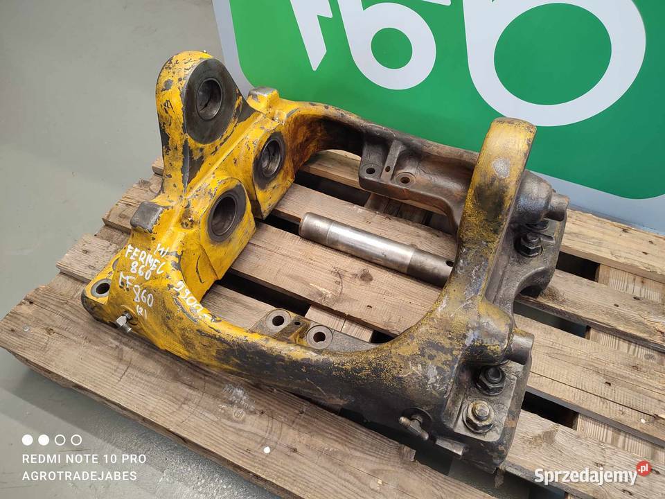 Wieszak Ramienia Massey Ferguson 860 Wilkowo