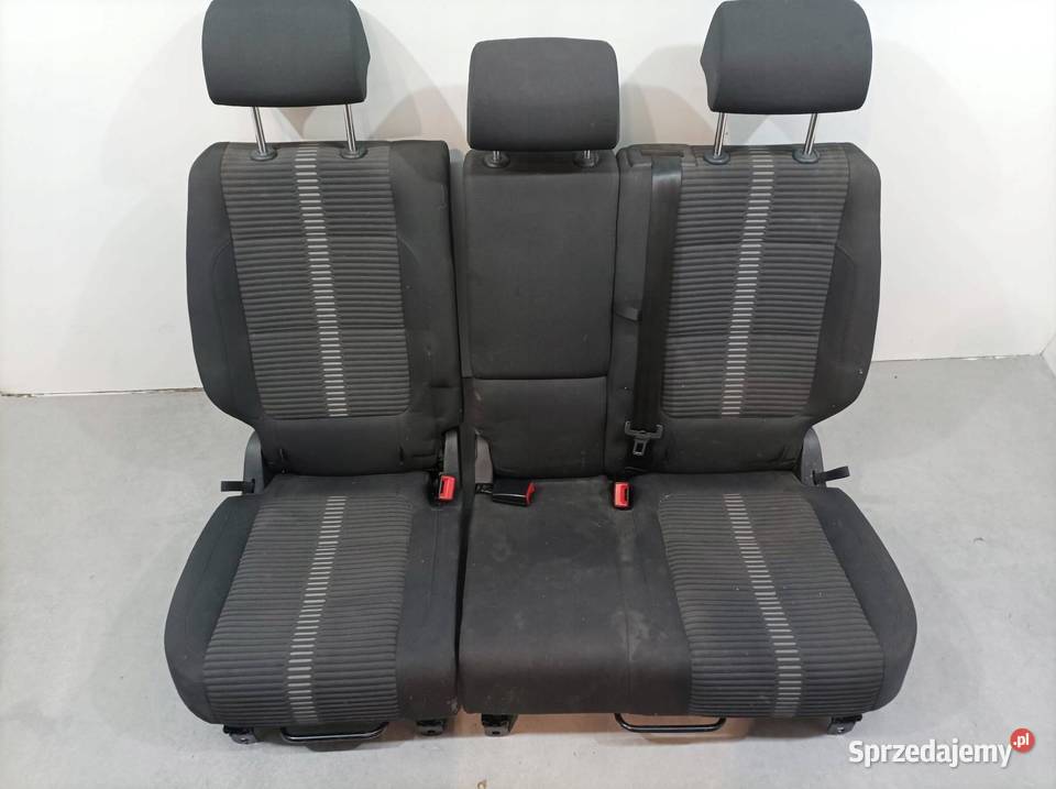 FOTELE PRZÓD KANAPA KOMPLET GRZANE EU 5N Rok produkcji 2011