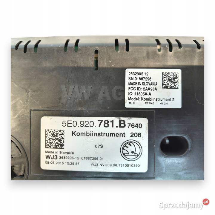 LICZNIK ZEGARY 5E0920781B Skoda Octavia III 16 lubelskie Chełm