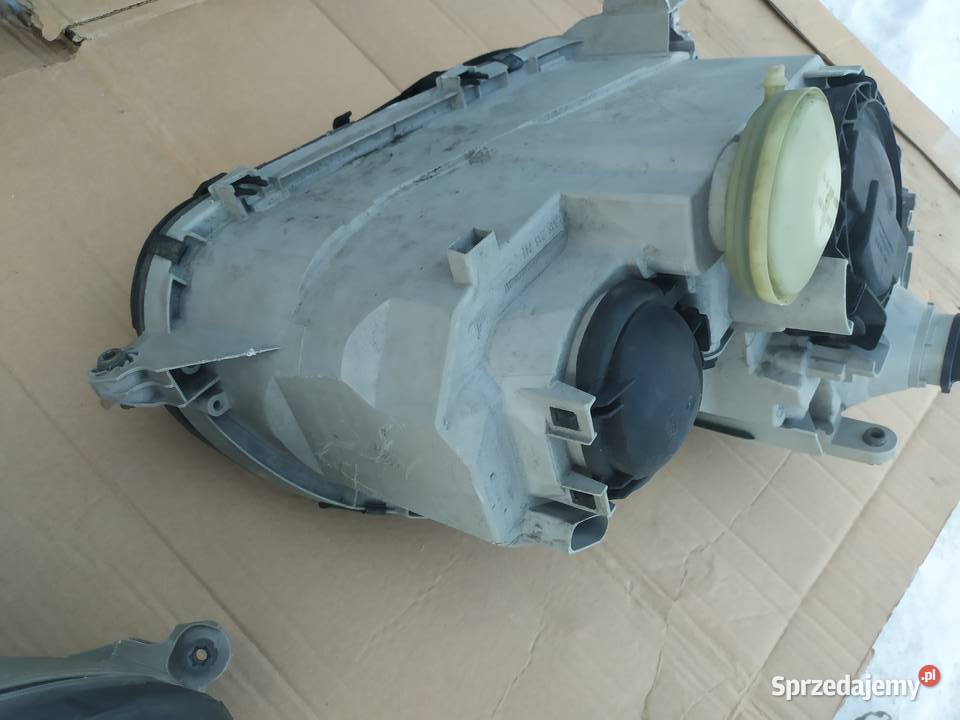 Mercedes cklasa w203 sedan kombi lampa lewa Ksawerów